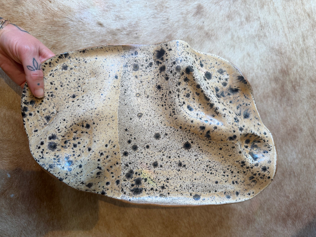 Large Wavy Plate in Butter Crumb
